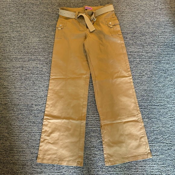 Edikted low rise straight leg cargo trousers with eyelet belt - Picture 2 of 6